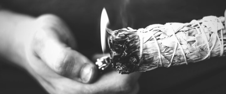 Buying sage, sage smudge stick, palo santo sticks, sage cleansing, what does sage burning do